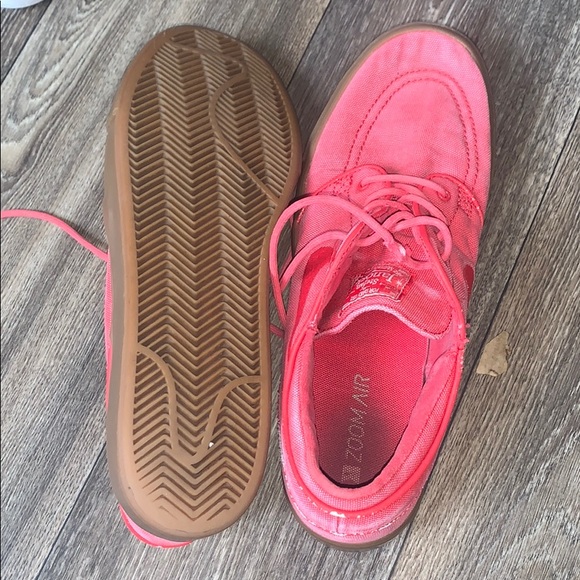 Nike janoski men’s shoes - Picture 4 of 4